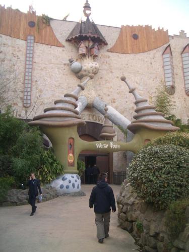 image 12